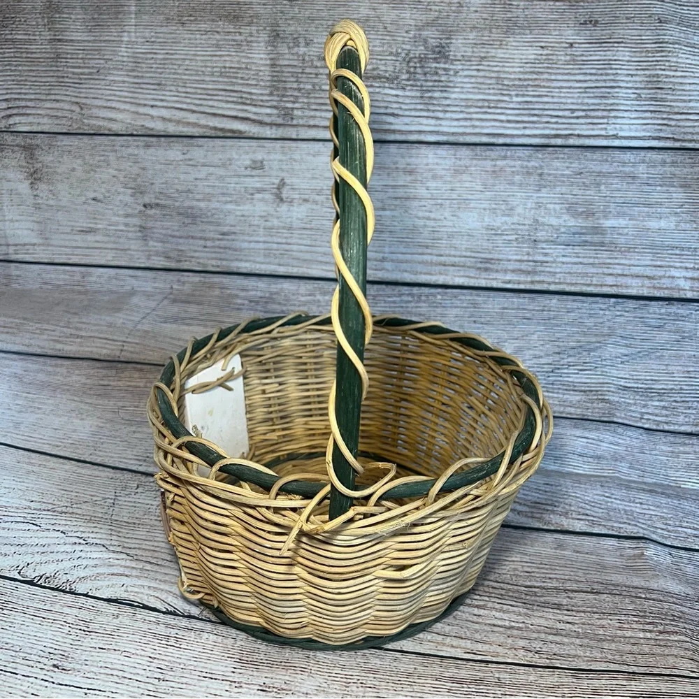 Vintage Large Oval Wicker Basket‎ Ceramic Moose & Cabin Tile Decorations Cottage